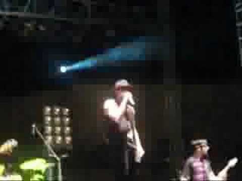 Good Charlotte - Lifestyles of the Rich and Famous