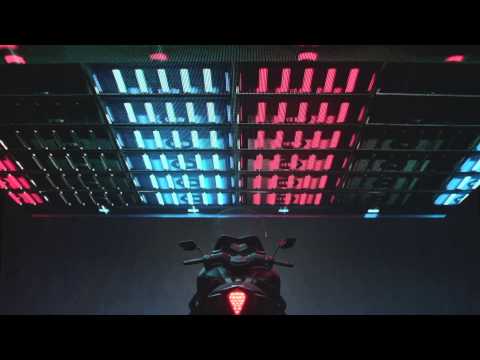 NEW Yamaha TMAX 2015 - foto compilation