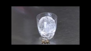 カクテル氷の割り方