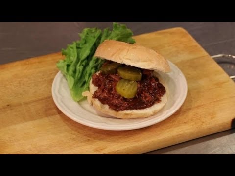 Slow Cooker Recipes for BBQ Pulled Pork : Super Bowl Party Eats