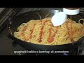 Come cucinare una giapponese pasta di pomodoro ketchup\"Neapolitan(Napoletano)\" Come cucinare una giapponese pasta di pomodoro ketchup\"Neapolitan(Napoletano)\"