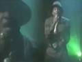 Q-Tip-Move-prod-by-J