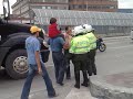 Pelea Policia y Mulero.mp4