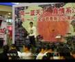 李剑《爱的拥抱》得到高声拍掌 爱心传遍汶川大地