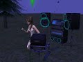 Amara Singing/Amara Cantando