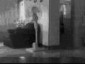 videos de A short video of a hall
