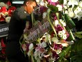 Large turnout to mourn Samak