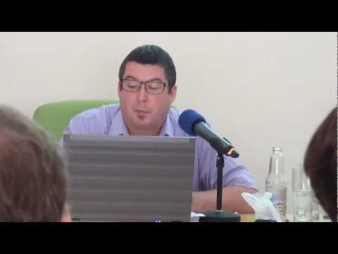 CIFOR - Terry Sunderland presenting