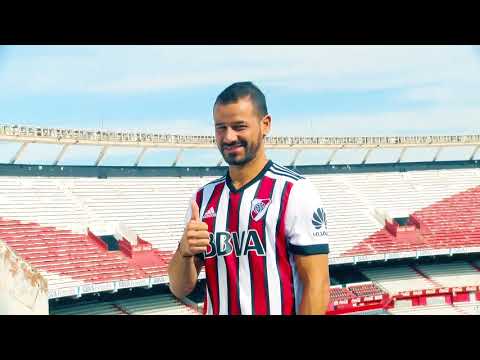 Backstage camiseta tricolor