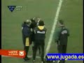 Agresiones, pelotazos, puñetazos, caidas de los arbitros