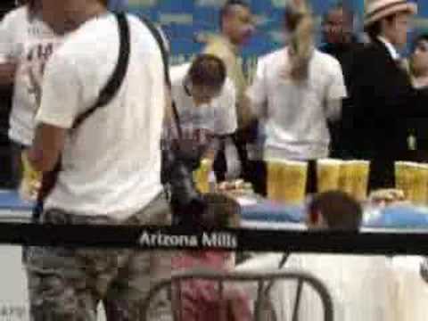 Hot Dog Eating World Record- Joey ...