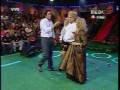 Leonardo Farc presenta a su señora