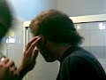 Quincho cortandose el pelo Quincho cortandose el pelo