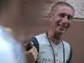 artisti di strada: armonica a bocca e chitarra, lungo corso vannucci