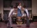 clip video Chantons Sous La Pluie Good Morning