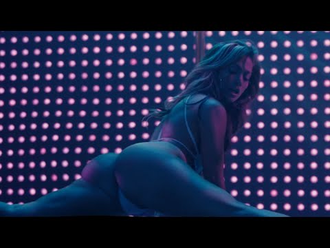 Jennifer Lopez's Strip Club Pole Dance "Gimme More" Scene | Hustlers/Estafadoras de Wall Street(HD)