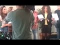 The Vreporter - Mobile Video: Team Borsato zingt voor Seal