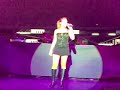 Tata-Young-live-Drag