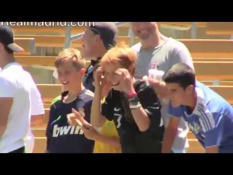 scenes - BEHIND THE SCENES: This is how Bale's day in Berkeley went.