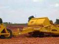 John Deere 9520 Scraper Train