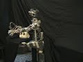 James preprogrammed grasping - ROBORAMA.info