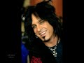 NIKKI SIXX GIVES UPDATE ON UPCOMING MOTLEY CRUE MOVIE DIRT