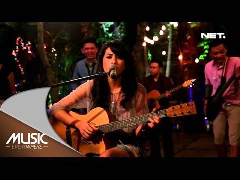 Cover Song - Music Everywhere Feat Maudy Ayunda - Treasure (Bruno Mars Cover song) ---------------- Official Website: www.netmedia.co.id. Acara TV dengan kualitas terbaik...