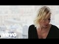 Natasha Bedingfield Shake Up Christmas '11 Official Music Video and Lyrics