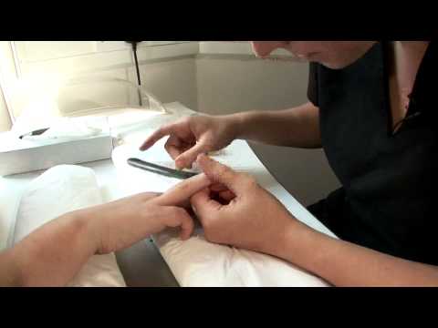 how to get gel nails off