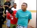 Polícia prende uma quadrilha de traficantes no Guarujá litoral de São Paulo.Assista esse e outros ví­deos na integra em:http://www.mundorecord.com.br/canais/jornalismo/jornal-da-record