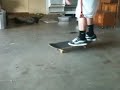skating: me landing a tre flip - foto 1