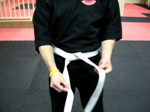 how to tie a white belt in taekwondo