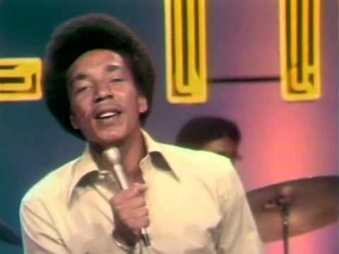 Smokey Robinson – Baby Come Close (Soul Train 1975)