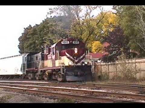 RS18 - The Ontario Southland is putting on a great show switching cars at Guelph Ontario. The throttle response is instantaneous, unlike GE and EMD. The sounds are ...