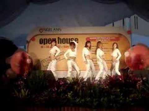 NRA dancing Toma in NP Open House