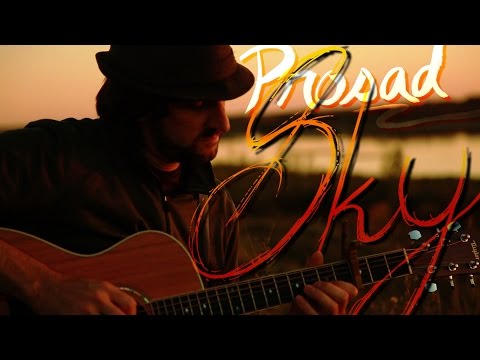 how to practice acoustic guitar quietly