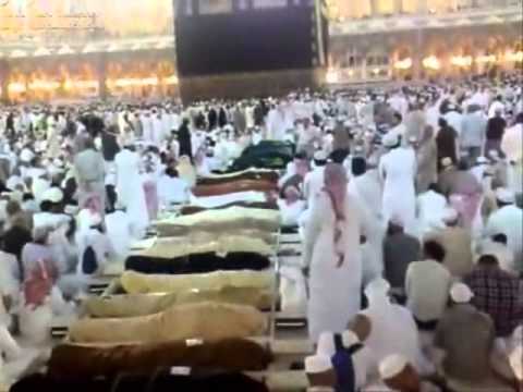 جنازه يتم الصلاة عليها في الحرم المكي مشهد تقشعر منه الأبدان