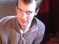 Deel 11 van de DVD 'Mei pionierslearzens tekenje ik Ljouwert op 'e nij', een film van Elmar Kuiper en Marc Kooij, behorend bij de dichtbundel '05 06' van toenmalig Leeuwarder stadsdichter Arjan Hut, met bijdragen van o.a. Alfred Stucki, ex-burgemeester van Leeuwarden Geert Dales en commissaris van de koningin van Friesland Ed Nijpels.Voordracht: Alfred Stucki