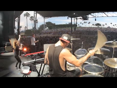 New Politics ft. LOLO -
