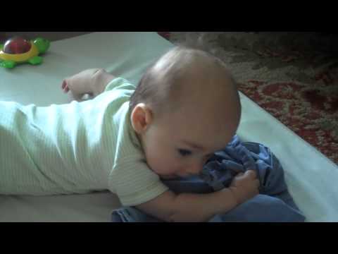 how to self soothe baby