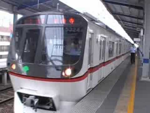 都営5300形5324編成発車