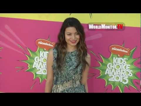 cosgrove - http://worldmonitortv.com Please click on the link above to visit our website and remember to subscribe to this channel! Miranda Cosgrove arrives at Nickelod...