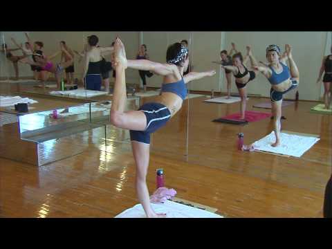 hot yoga - Marcus Leshock of WGN-TV does his best to get through Bikram Yoga, an invigorating workout in a 105 degree room with 40 percent humidity. To check out Bikram...