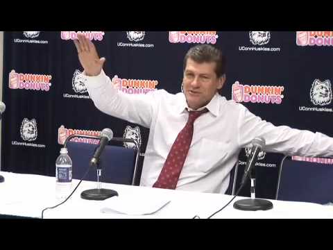 Geno Auriemma: 