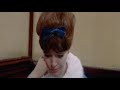 une chanson de charles dans le film de godard: une femme est une femme.

sc�ne avec anna karina et jean-paul belmondo