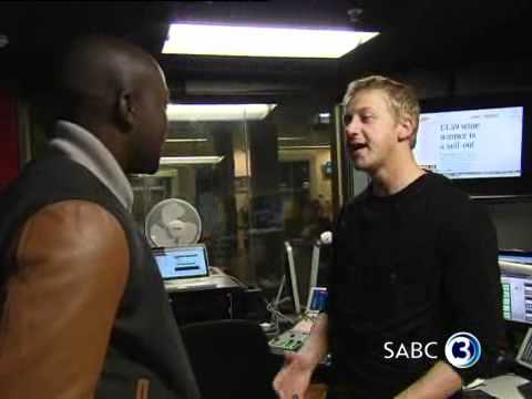 Gareth Cliff lets us have Damon Kalvari for a day