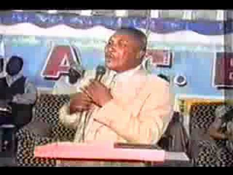 Mopero wa Maloba: Pourquoi je souffre? Partie 1/6 Mopero wa Maloba: Pourquoi je souffre? Partie 1/6