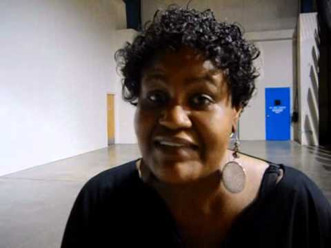 THE MIC MAGAZINE-LADY ROZ G