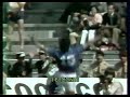 resumen de goles del partido entre per� e italia, en el mundial de espa�a '82.

18' bruno conti (ita)
83' rub�n toribio d�az (per)

marcador final: 1-1
fecha: 18 de junio, 1982
escenario: estadio bala�dos - vigo
hora: 5:15 p.m.
asistencia: 25,000

per� - alineaci�n titular:
21. ramon quiroga, 2. jaime duarte, 3. gonzalez salguero, 6. jose velasquez, 7. geronimo barbadillo (65', guillermo la rosa), 8. cesar cueto, 9. julio cesar uribe (65', german leguia), 10. teofilo cubillas, 11. juan carlos oblitas, 15. rub�n toribio diaz, 16. jorge olaechea

banca de suplentes:
1. eusebio acasuzo, 12. jose gonzales, 4. hugo gastulo, 5. german leguia, 13. oscar arizaga, 14. miguel gutierrez, 17. franco navarro, 18. eduardo malasquez, 19. guillermo la rosa, 20. percy rojas, 22. luis reyna

entrenador: tim (bra)

italia - alineaci�n titular:
1 dino zoff, 4 antonio cabrini, 5 fulvio collovati, 6 claudio gentile, 7 gaetano scirea, 9 giancarlo antognoni, 11 giampiero marini, 14 marco tardelli, 16 bruno conti, 19 francesco graziani, 20 paolo rossi (45', franco causio)

banca de suplentes:
12 ivano bordon, 22 giovanni galli, 2 franco baresi, 3 giuseppe bergomi, 8 pietro vierchowod, 10 giuseppe dossena, 13 gabriele oriali, 15 franco causio, 17 daniele massaro, 18 alessandro altobelli, 21 franco selvaggi

entrenador: enzo bearzot (ita)

amonestados:
marco tardelli (ita) 52', jaime duarte (per) 76'

terna arbitral:
walter eschweiler (rfa) 
mario rubio vazquez (mex)
abraham klein (isr)