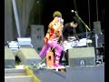 Yeah Yeah Yeahs - Gold Lion at Leeds 06 Yeah Yeah Yeahs - Gold Lion at Leeds 06